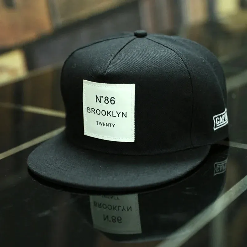 BROOKLYN SNAPBACK CAP