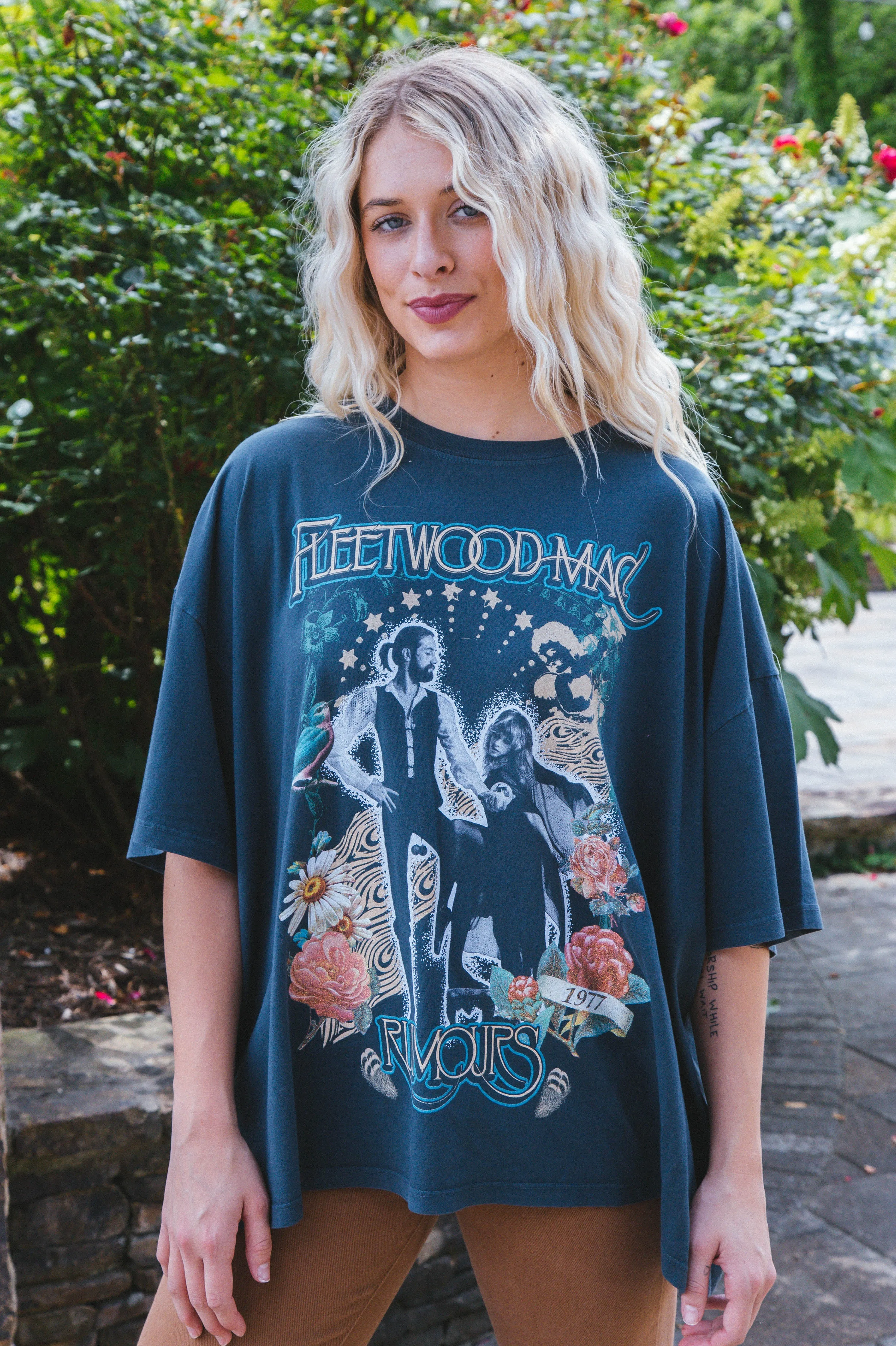 Fleetwood Mac Rumours Tee, Vintage Black | Daydreamer